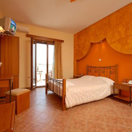 Pension Stella Naxos City Extérieur photo